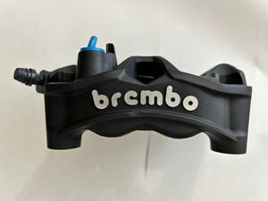 【新品】brembo STYLEMA 108mmピッチ　ブレンボキャリパー　左　隼純正　59300-10L00-999　