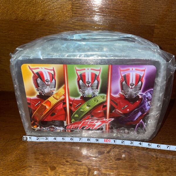 仮面ライダー ドライブ 缶トランク スチール製 ライダーグッズ 非売品