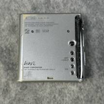 【ジャンク】SHARP Auvi シャープ アウビィ MD-DS55-S ポータブルMDプレーヤー ウォークマン シルバーカラー (RR-022)_画像2