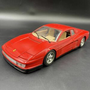 BQ3072 BBurago 1/18 Ferrari testarossa 1984 minicar 