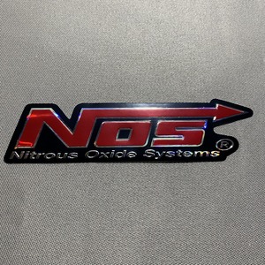 新品・即決・送料￥６３円～・’NOS(Nitrous Oxide System)'の立体加工のメタリックステッカー・赤