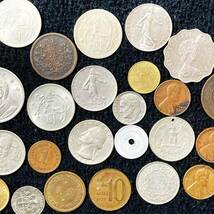 海外古銭 雑銭 硬貨 外貨 外国銭 中国 韓国 アメリカ など 海外 色々 32点 まとめて_画像3