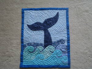 Art hand Auction Hawaiian quilt ☆ Handmade ☆ Whale tapestry, Handcraft, Handicrafts, sewing, embroidery, others