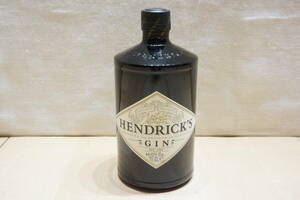【A15U】 HENDRICK'S GIN ヘンドリックス ジン 700ml アルコール44％　古酒