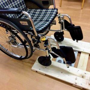 介護、グループホーム必見！車椅子用体重計　送料無料!