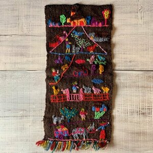 Art hand Auction [67cm x 32cm] Handmade, hand-embroidered tapestry ■ Vintage, antique, old, retro, interior, wool rug, ethnic, antique, collection, miscellaneous goods, others
