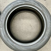 タイヤ２本セット　YOKOHAMA BluEarth RV-02(ヨコハマ ブルーアース)　235/50R18　2021年製　5ミリ_画像5