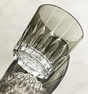 ロックグラス　ガラス 切子 グラス　クリスタル　ウィスキーグラス　極美品　絶賛 クリスタルガラス　箱付き　ギフト w1364