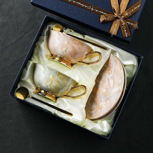 ティー・コーヒーカップセット カップ＆ソーサー2客セット 花柄 スプーン付き 箱付き洋食器 陶磁器