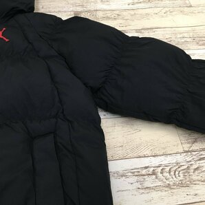 130B JORDAN BRAND ESS Puffer Jacket BLACK FIRE RED DQ7349-010 ジョーダン【未使用】の画像4