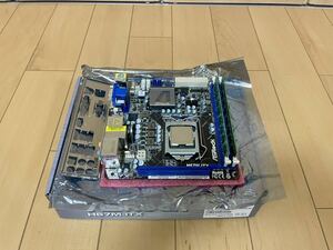 ASRock H67M-ITX Core i7-2600、メモリ8GB付き