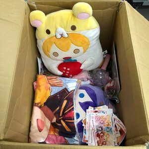 すとぷり グッズまとめ売り ぬいぐるみ タペストリー クリアファイル タオル フード付きタオル 缶バッジ 他 240426SK090174