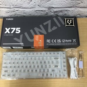 YUNZII X75 PRO 82キーワイヤレス メカニカルゲーミングキーボード 透明キーキャップ 240418SK050858