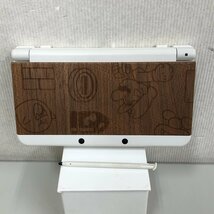 任天堂 New ニンテンドー 3DS ホワイト KTR-001 + きせかえプレート マリオ 木目 240510SK130746_画像1