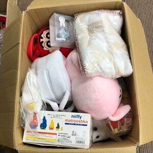 グッズまとめ売り ミッフィー すみっコぐらし うさまる リラックマ クレヨンしんちゃん カナヘイ 他 240517SK060083