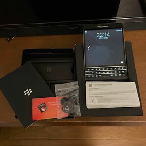 BlackBerry passport / ブラックベリー パスポート