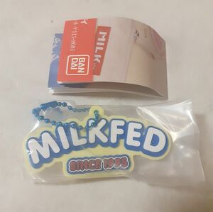 ミルクフェド　カプセルラバーマスコット　ガシャポン　ガチャ　MILK FED　ラバスト