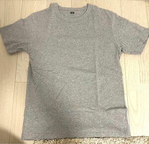 UNIQLO クールネックTシャツ　グレー色　size L