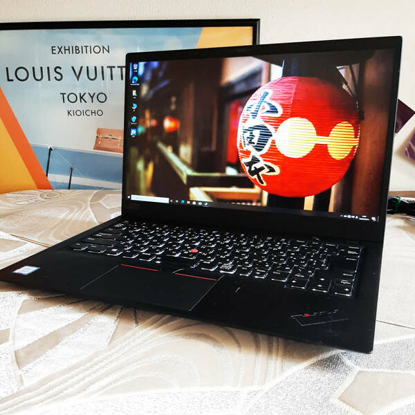 Lenovo X1 Carbon 8世代 i5 8250U 1920x1080 FHD バックライトキーボード 256G/NVMe 8G WiFi Bluetooth Camera Thinkpad CTW02