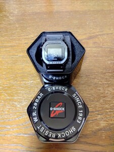 腕時計 CASIO Gショック ブラックGM5600B