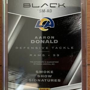 Aaron Donald 2021 Panini Black smoke show signatures auto NFLの画像2