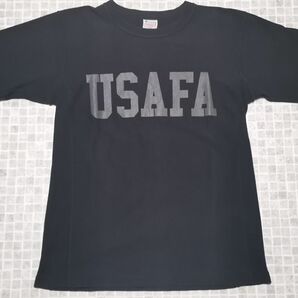 週末値引き　Lサイズ　貴重な両面プリントの黒ボディ USAFA リバースウィーブTシャツ　他にもUSAFA出品してます。