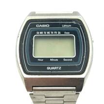 ○E241-98 CASIO/カシオ デジタル文字盤 メンズ クォーツ 腕時計 B811_画像3