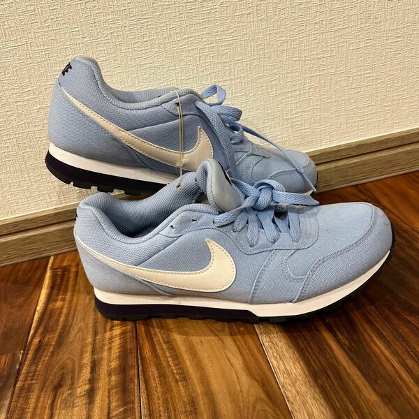 NIKE スニーカー 