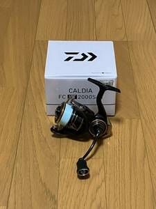 ダイワ 21カルディアFCLT2000S-H スピニングリール DAIWA 2000番 CALDIA ハイギア ナイロン4LB付き