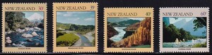 4 ニュージーランド【未使用】＜「1981 SC#730-33 ニュージーランドの川」 4種完 ＞