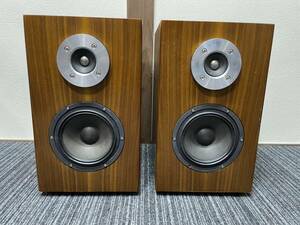 DEERtia.. type speaker details - pair 