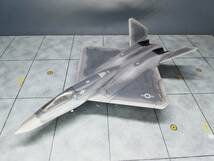 415 1/144 F-23 グレイゴースト 1FW 制空迷彩 仮想アメリカ空軍 試作戦闘機 第1戦闘航空団 ラングレー空軍基地 戦闘機プラモ 完成品 YF-23_画像1