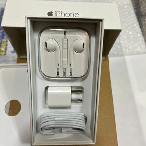 iphone イヤホン ジャックケーブルアダプタ純正品未開封