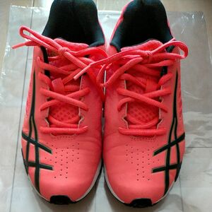 asics アシックス スニーカー レーザービーム 24センチ