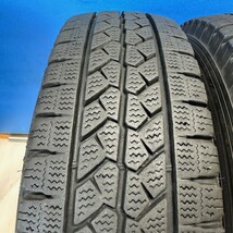 200系ハイエース 純正鉄ホイール スタッドレスセット 195/80R15 107/105 L LT　ブリヂストン　BLIZZAK VL1　スタッドレスタイヤ　195/80/15_画像2