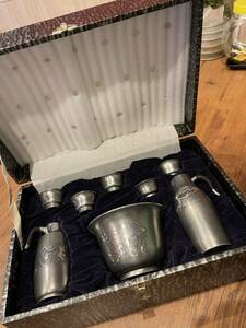  sake bottle, sake cup and bottle, sake cup and bottle set, made of tin, sake cup,