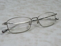 ◆S212.999.9 フォーナインズ S-147T 17D TITANIUM 日本製 眼鏡 メガネ 度入り/中古_画像9