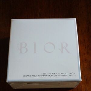 BIOR リキッドパウダー美容液ファンデ