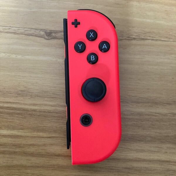 Joy-Con ジョイコン R 右　 ネオンレッド　ジャンク品