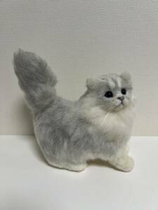  wool felt cat ② white cat unused 