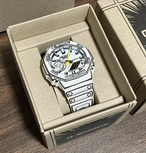 Gショック 腕時計 メンズ CASIO カシオ G-SHOCK ジーショック 2024年5月 GA-2100MNG-7AJR 230 ファッションアイテム アウトドア