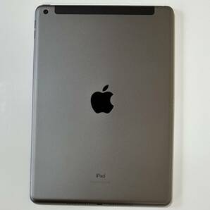 (極美品) Apple SIMフリー iPad (第8世代) スペースグレイ 32GB MYMH2J/A Wi-Fi+Cellular アクティベーションロック解除済の画像8