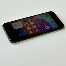 SIMフリー iPhone SE (第2世代) ブラック 64GB MHGP3J/A バッテリー最大容量100％ アクティベーションロック解除済_画像6