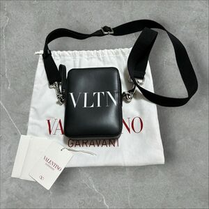 VALENTINO レザー スモール ショルダーバッグ