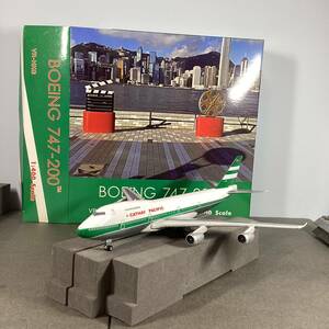 【中古】1/400 B747-200 キャセイパシフィック航空 旧塗装 地上状態 金属製モデル【出品者送料負担】