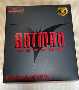 mezco one12 メズコ　バットマン　ビヨンド