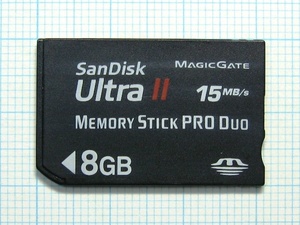 ★SanDisk メモリースティック PRODuo ８GB 中古★送料６３円～