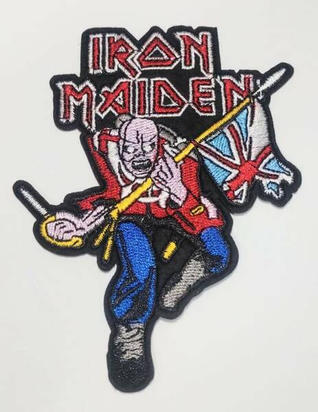 送料無料　アイアン・メイデン　IRONMAIDEN　エディー　ロックバンド　ワッペン　アイロン　パッチ　刺繍　アップリケ　のり付き　スマアク