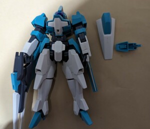 バンダイ 1/144 機動戦士ガンダムAGE「AGE-G2100C クランシェカスタム」※組み立て済み、ジャンク品、破損有り