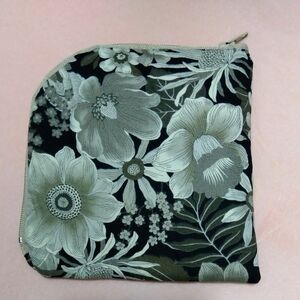 花柄の財布　ハンドメイド